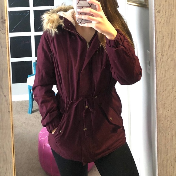 Maroon Hooded Winter Coat - Picture 1 of 2